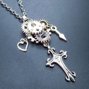 アンティークシルバー ロザリオと多層構造の歯車を組合せたスチームパンク風ネックレス 長さ調整可 アジャスター可