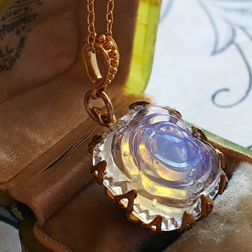 ヴィンテージ　レア　乳白Blue／Whiteオパール　スクエアクラシカルネックレス