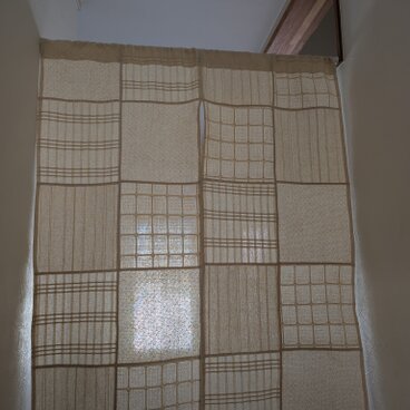 ♥️インド綿♥️ちょっと厚め♥️ベージュ♥️大きめランダムパッチワークのれん　