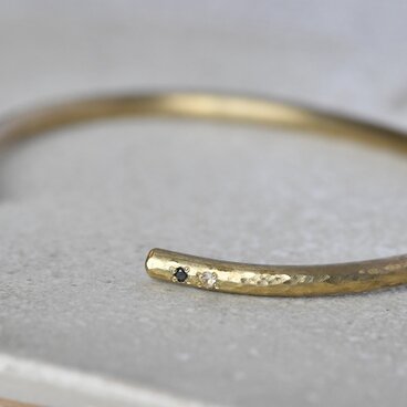 古き光たちと共に〜ブラックダイアモンド・ブルームーンストーン〜