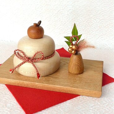 お正月　鏡餅　木製　コンパクト　一輪挿し・台座【選択可能】　Mサイズ　【土日祝発送対応可】
