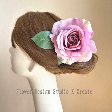 フラメンコ・ダンス髪飾りに♡ラベンダーピンクの薔薇の髪飾り　フラメンコ　フローレス　ワイヤー仕上げ　薔薇　花径14cm