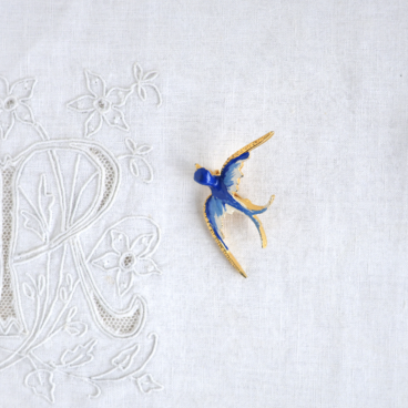 青い鳥のブローチ
