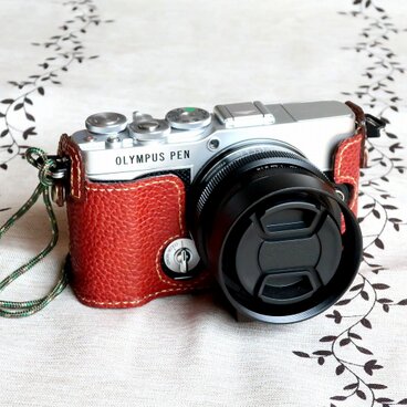 オリンパス Pen E-P7用 カメラケース 本革ハンドメイド ブラウン #214