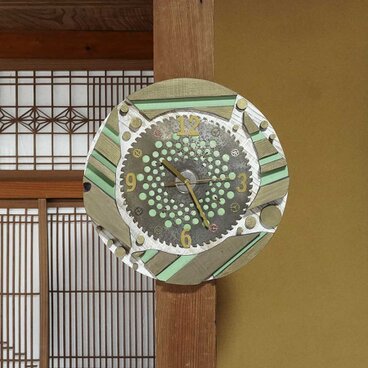 16.9in 43cm オリジナルアート作品をお部屋に　草刈り歯を再利用した時計　古材を再利用した木の壁掛け時計　２１８