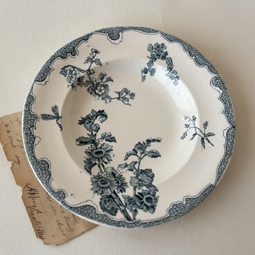 フランスアンティーク　Longwy（ロンウィ）/ SOLEIL（ソレイユ）スーププレート