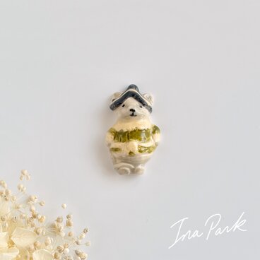 エリック・エ・ジル2024　オズの魔法使い　カカシ　ねずみのフェーヴ　フェーブ　フランス製