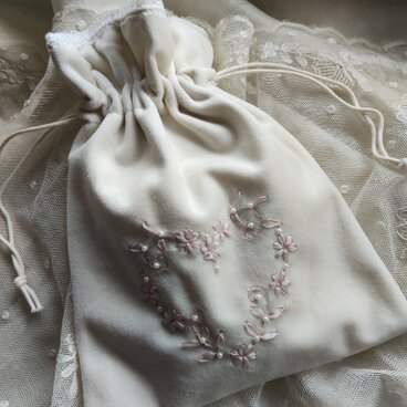 ミニ巾着*リボン刺繍*ハート*ピンク