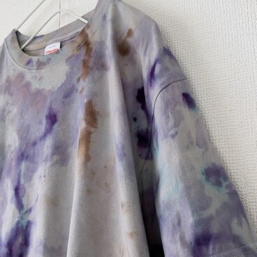手染め1点ものタイダイTシャツ