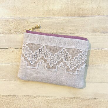 ハーダンガー刺繍ポーチ&ティッシュケース⚫︎z392
