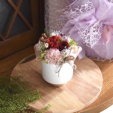 母の日｜カーネーション ギフト|木のぬくもりと草花の贈りもの プリザーブドフラワー