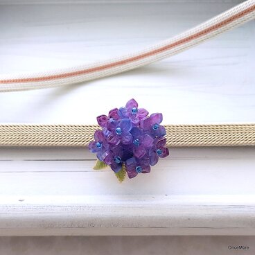 紫陽花の帯留め（ディープパープル）Ａ
