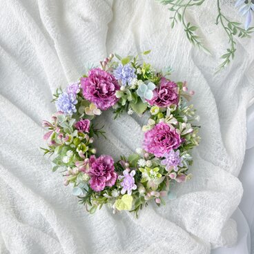 母の日に♡カーネーションのさわやかリース（直径約18cm） /アーティフィシャルフラワー/新築祝い/開店祝い/
