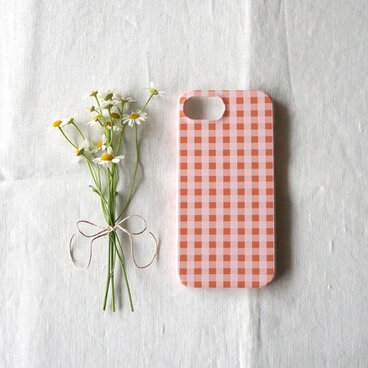 iPhoneケース「tokimeki gingham check（strawberrymilk&caramel）」【側表面印刷】
