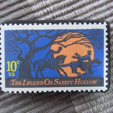 アメリカ1974年　童話切手ブローチ 10928