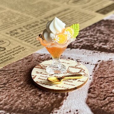 169 ＊オレンジフロート＊　ミニチュアスイーツ　ドリンク　レジン　ドールハウス　フェイクフード　食品サンプル　YUMEmini