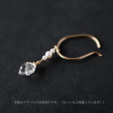 ダブルポイントクリスタル＆淡水パールイヤーカフ用チャーム【片耳】・14kgf