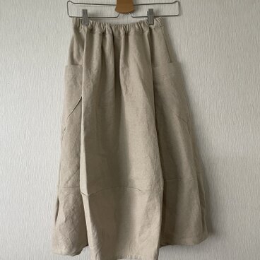 麻生地切替えバルーンスカート　生成りＦ