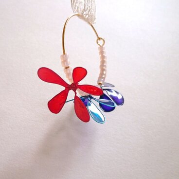耳飾り*blooming color flower フープピアス