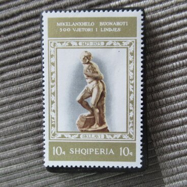 アルバニア　美術1975年　切手ブローチ11026