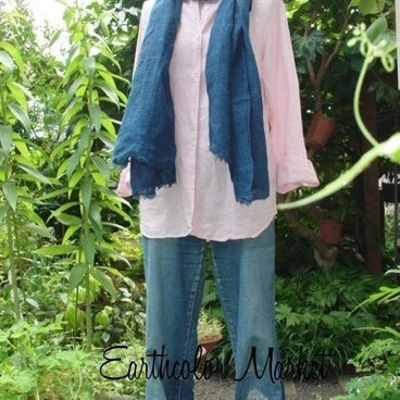 自然染め　リネンのストール(藍染め）