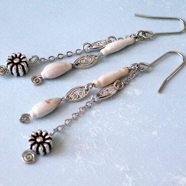 アジアンフラワーのフリンジピアス