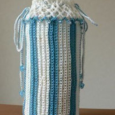 レースとビーズのペットボトルカバー