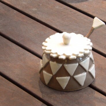 パイナップルのシュガーポット