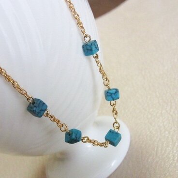 Cubic Turquoise☆Short Necklace