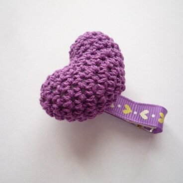 紫のハートのヘアクリップ＊滑り止め付