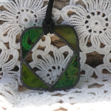 ステンドグラス　ペンダント＆グラスホルダー　緑