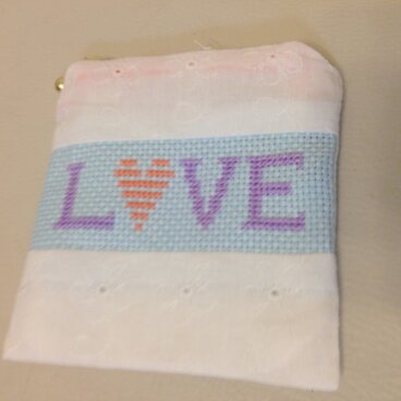 ミニミニLOVEポーチ（ファスナー付き）