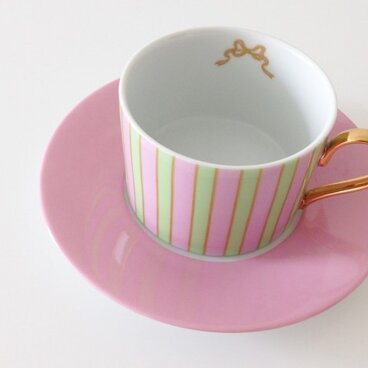 イニシャル入れ　ストライプのカップ＆ソーサー