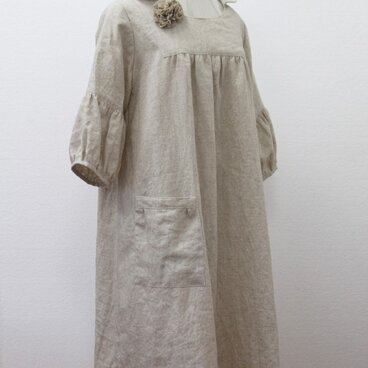 リネンワンピースコサージュ付きＬＬ