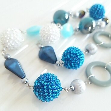 ●sold out●ブルー系アソートネックレス