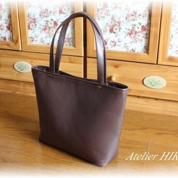 牛革トートバッグ