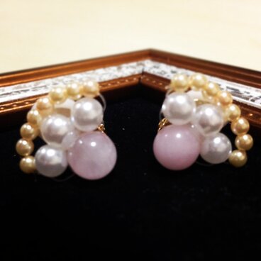 シェル風パールイヤリング