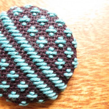 こぎんブローチ -紺×青-