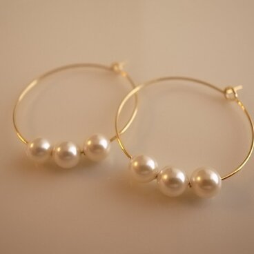 pearl hoop earrings
