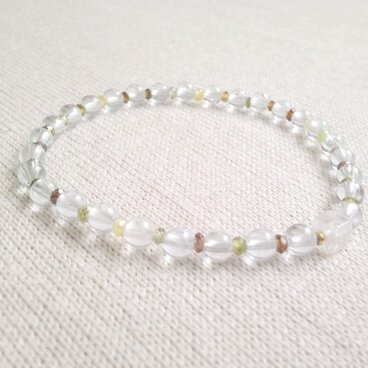 〜一点物〜細〜トパーズとレインボームーンストーンブレスレット〜