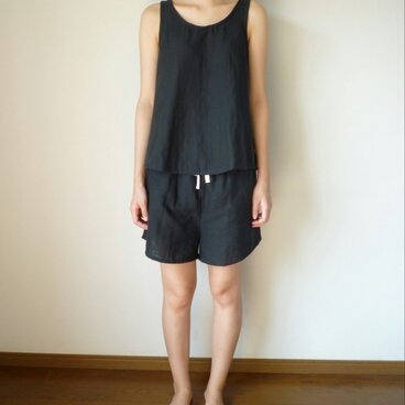 タンクトップ/クロ