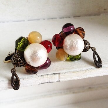 秋色マルチカラーイヤリング