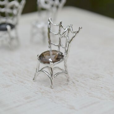 魔女の椅子(スモーキークォーツ）