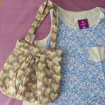 〈イギリス〉リバティタックトートバッグAmyJane