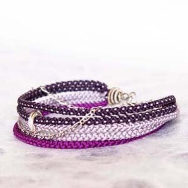 ●kono (orchid）絹くみひも５連ブレスレット