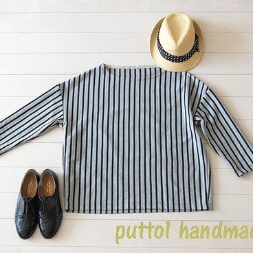 ストライプのドロップショルダー　カットソー♪8分袖