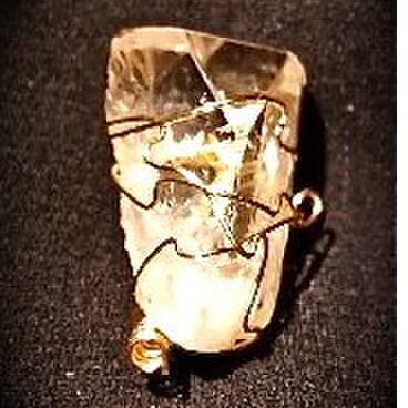 シャンパントパーズ　ペンダントヘッド