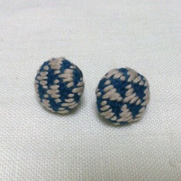 こぎん刺し　ピアス