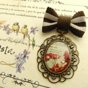 リボンブローチ＊赤い花