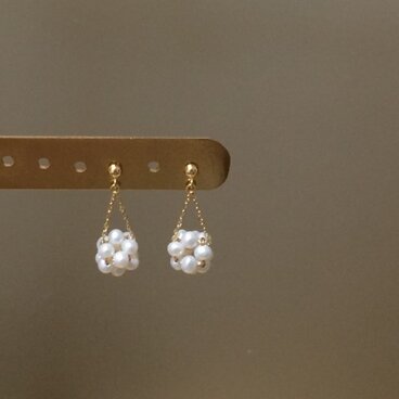 K18　パールボールのピアス